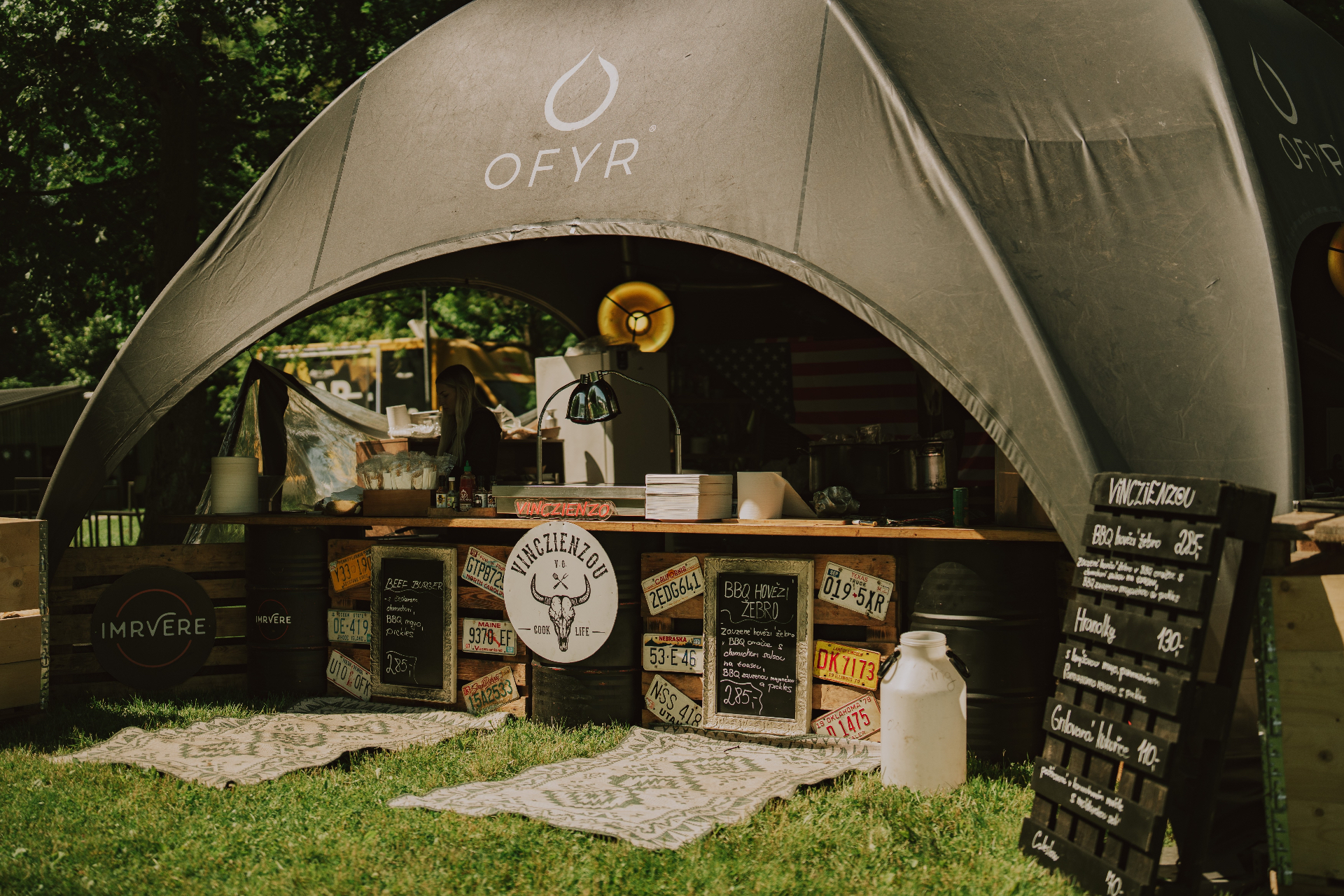 OFYR Stage
